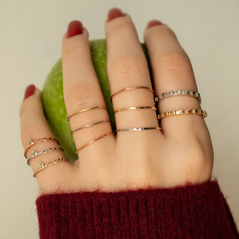 BlueDia Twisted 14K yellow gold ring