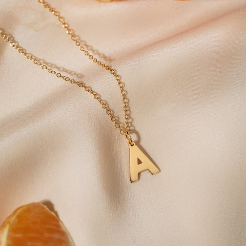Pandant Litera A aur galben 14K