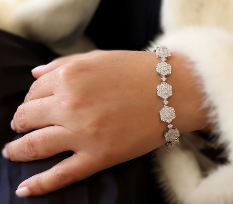 Tennis bracelet with 1.50ct black diamonds in 18K gold