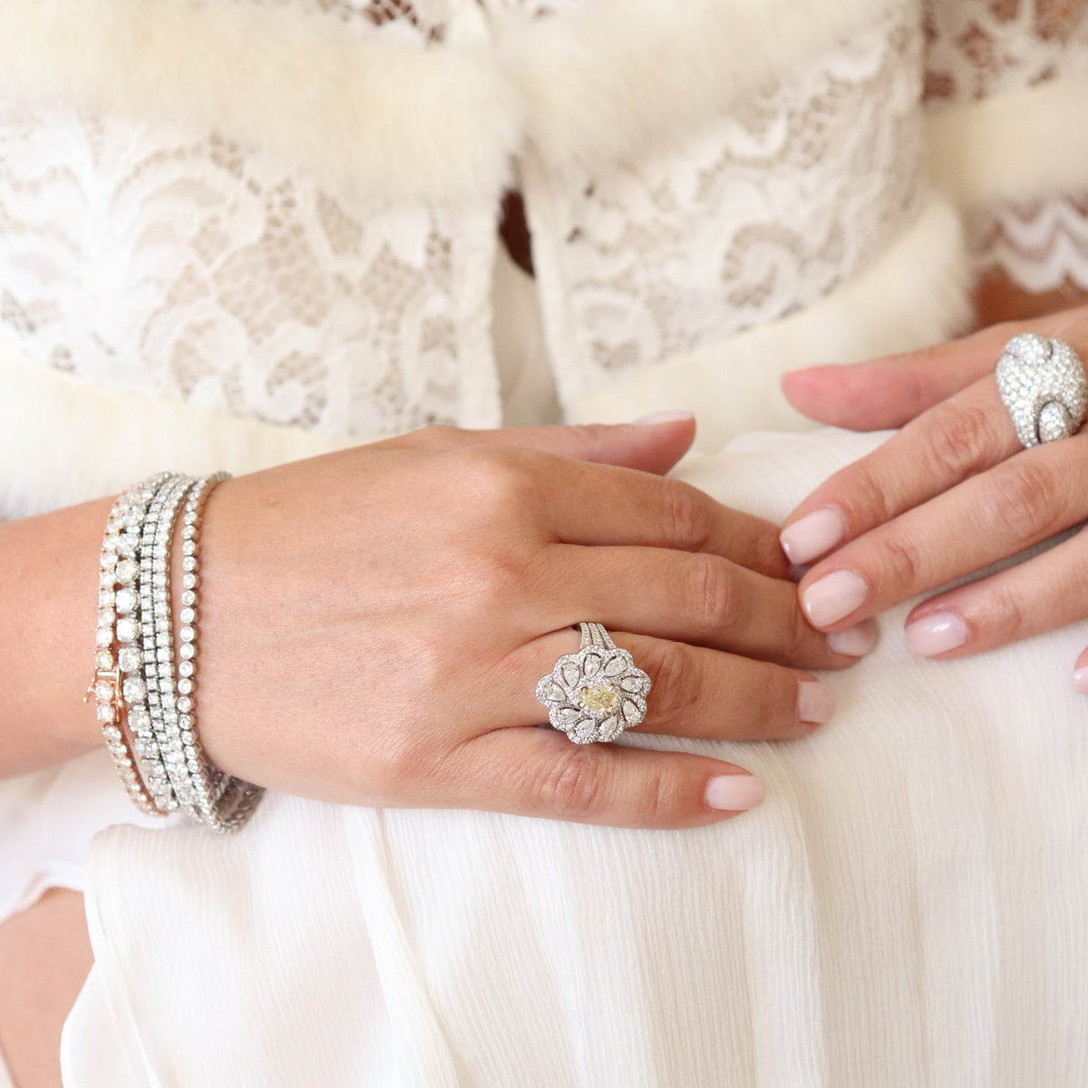 Bratara tennis cu diamante 2.05ct din aur alb 18K