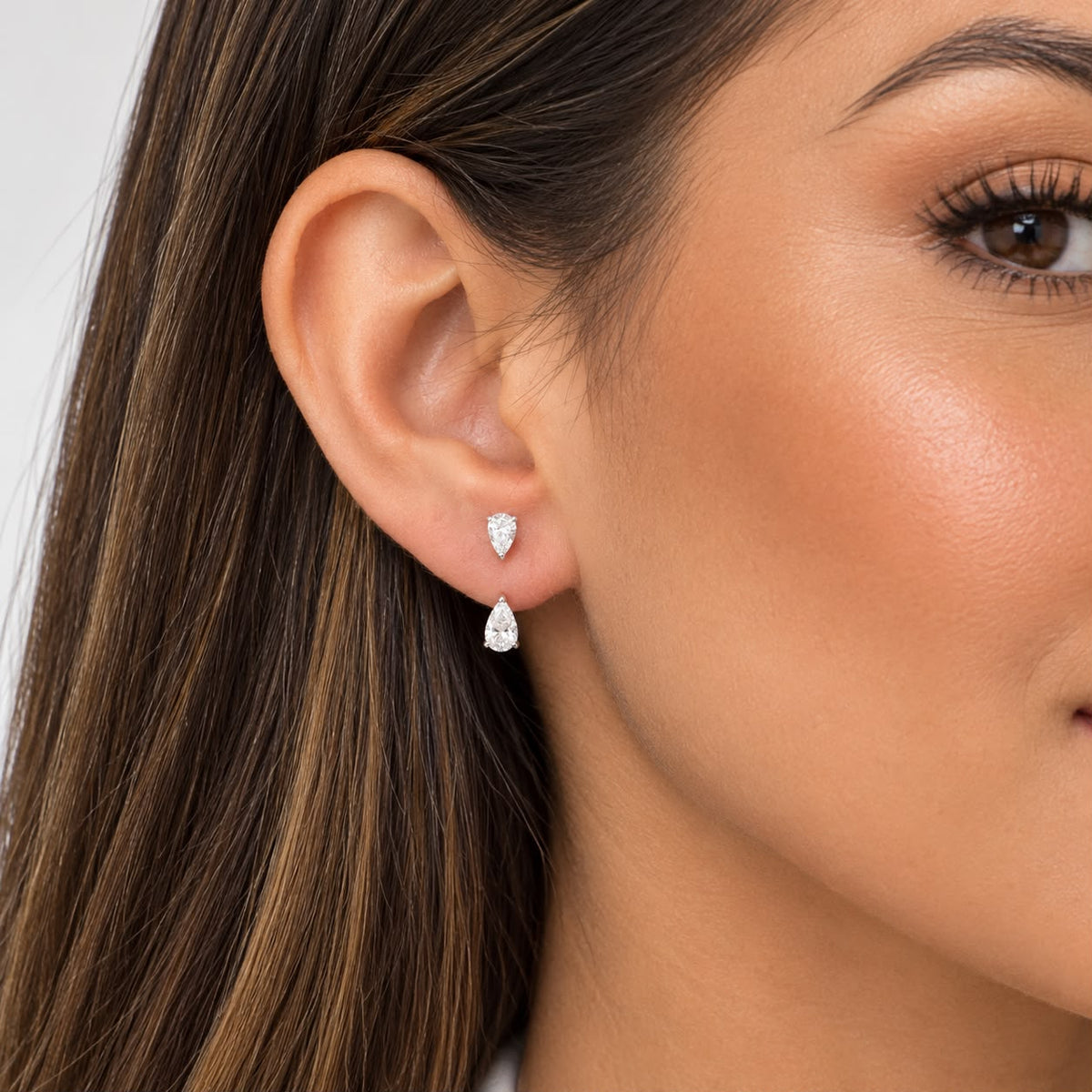 18k gold earrings with 0.26ct diamonds