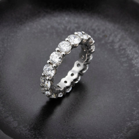 Inel Eternity cu 15 diamante 4.50ct din aur alb de 18k