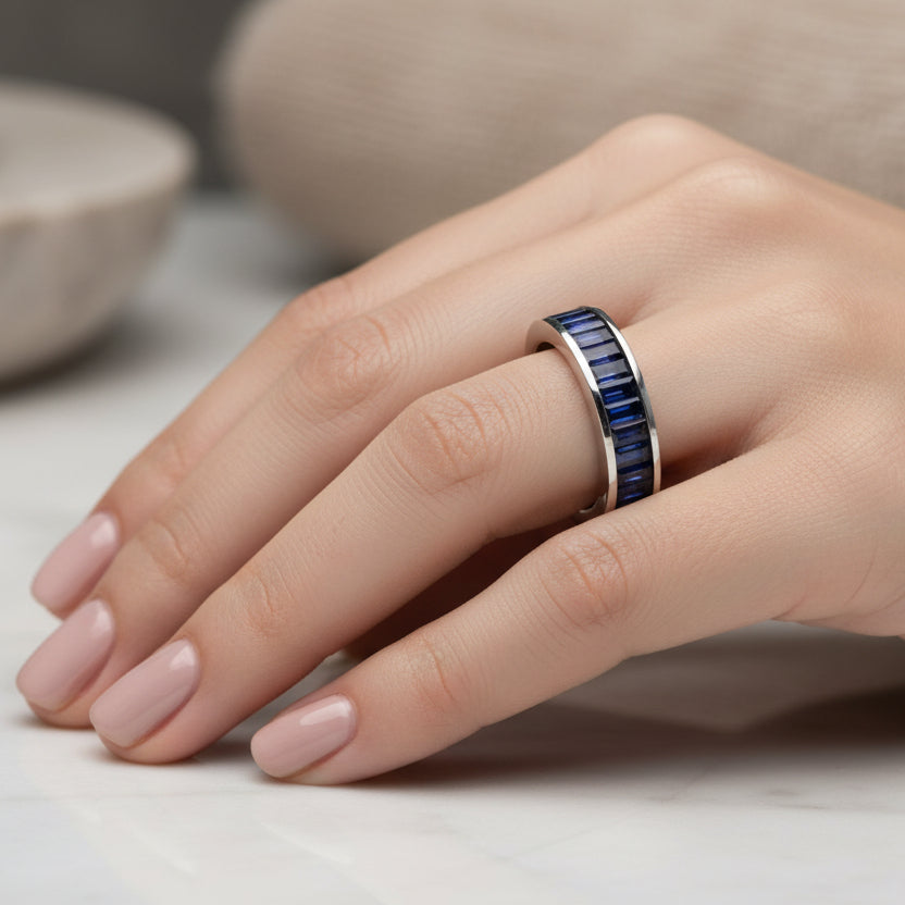 18K white gold engagement ring with morganite and diamonds 0.64ct