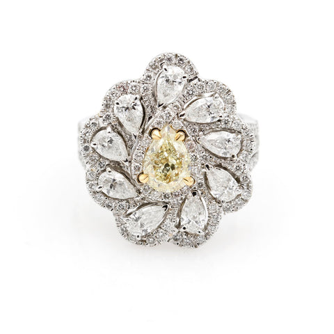 Inel Floare cu diamant galben de 1.04ct si diamante albe  1.27ct din aur alb de 18k