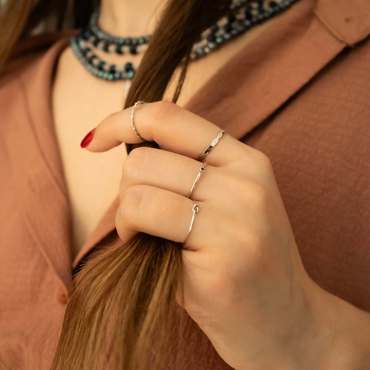 Knot ring 14K white gold