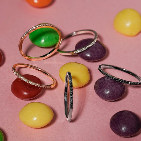 Inel cu Pave de diamante din aur alb de 18K