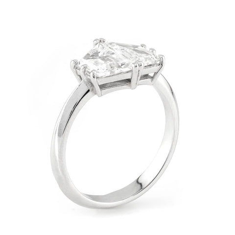 18K white gold engagement ring with 0.50ct diamonds