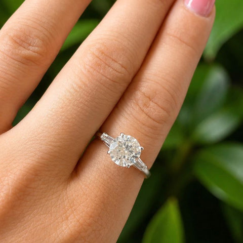 Inel Héritage Blanc - Solitaire Diamant Old European Cut 1.71ct & Baguette, Platină