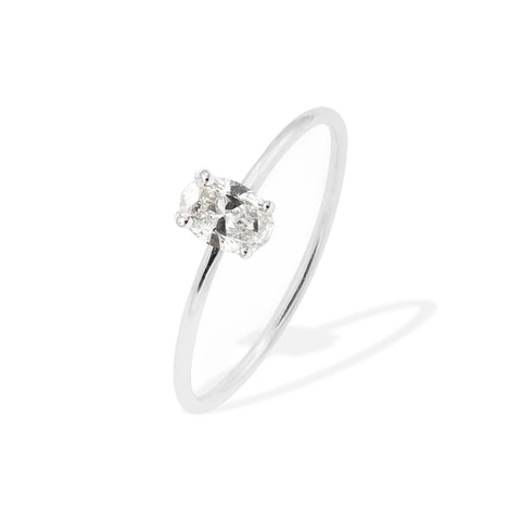 Inel de logodna cu diamant oval cut 0.51ct solitaire din aur 18k