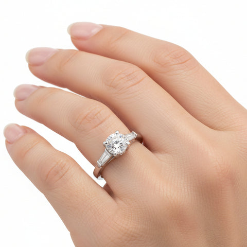 Inel de logodna solitaire cu 0.50ct diamant central din aur alb de 18K