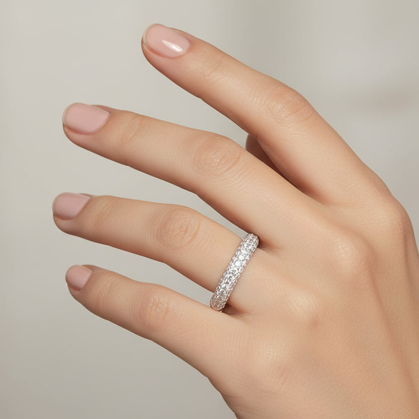 18K rhodium-plated white gold ring paved with black diamonds 0.10ct