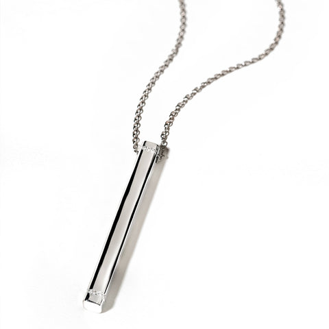 Lantisor Lingou cu diamante din aur alb de 18k