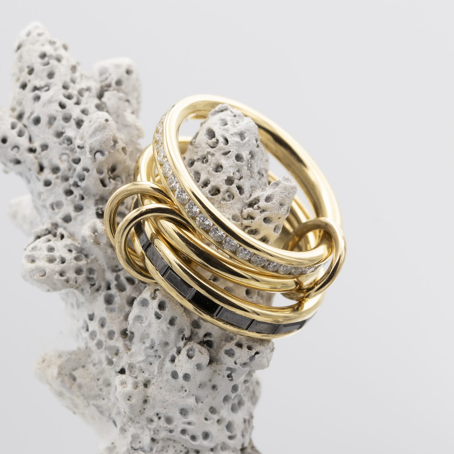 Multi Diamonds 1.92ct Ring  – Milan Collection