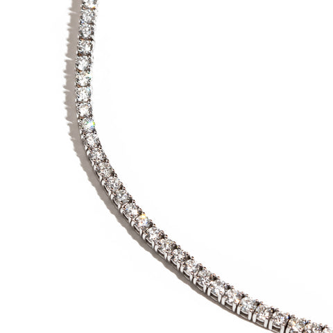 Tennis necklace with diamonds 2.90ct in 18K gold