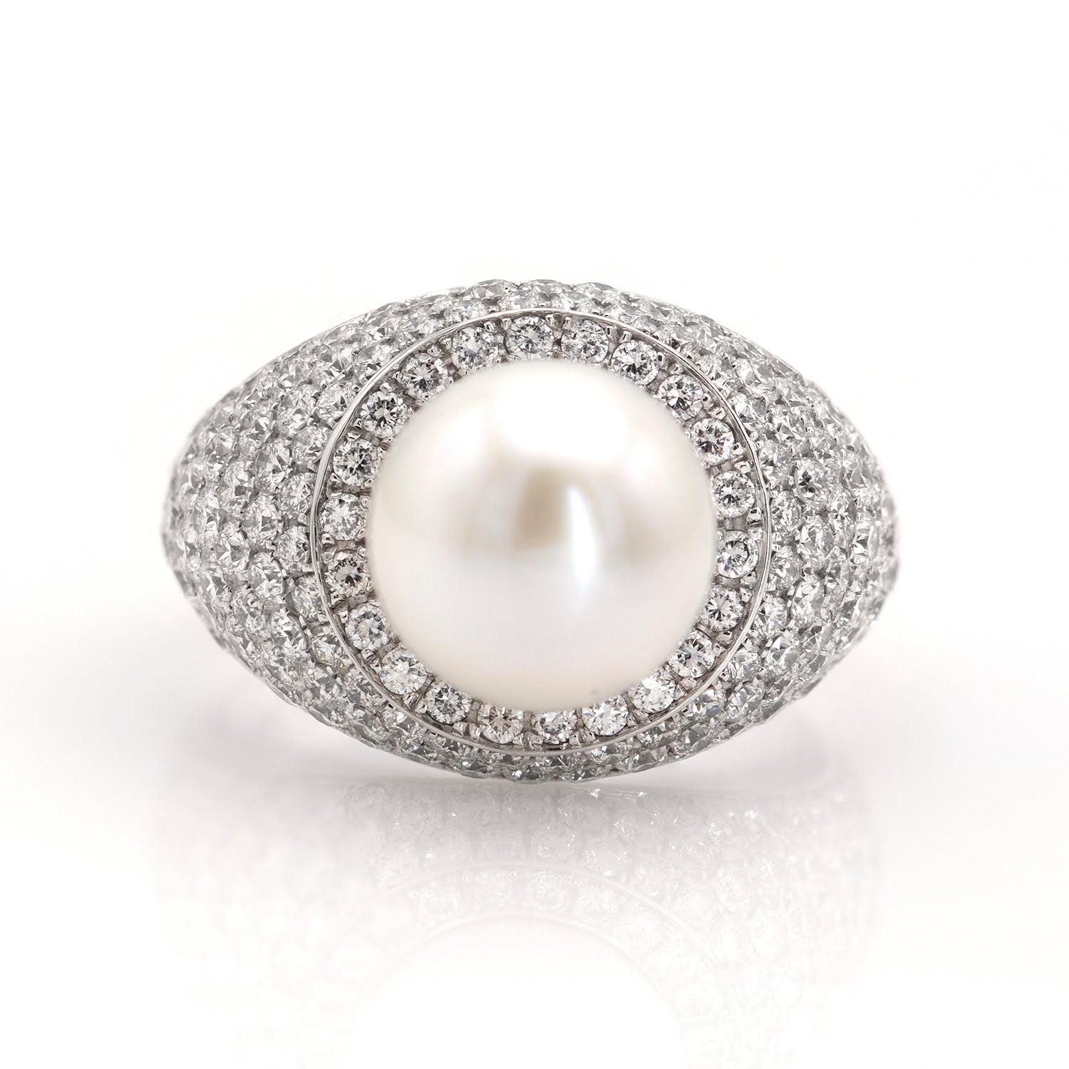 White Pearl and Diamonds Ring – Paris Collection