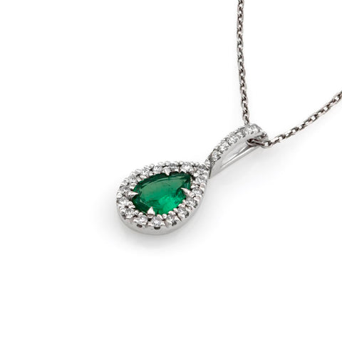 18k yellow gold 3D Star pendant chain with 1.25mm diamonds