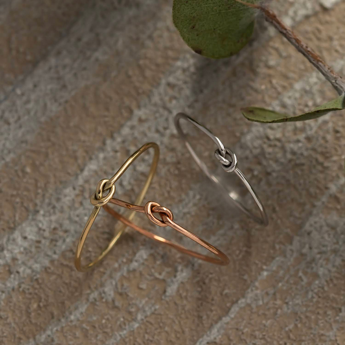 Inel Nod din aur galben 14K