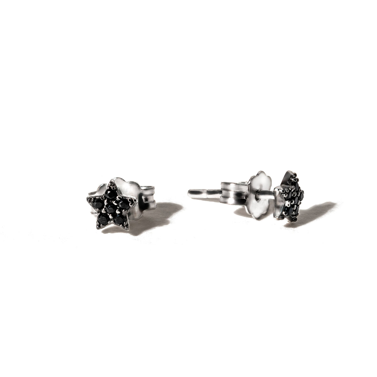 White gold Star earrings with 18K black zircons